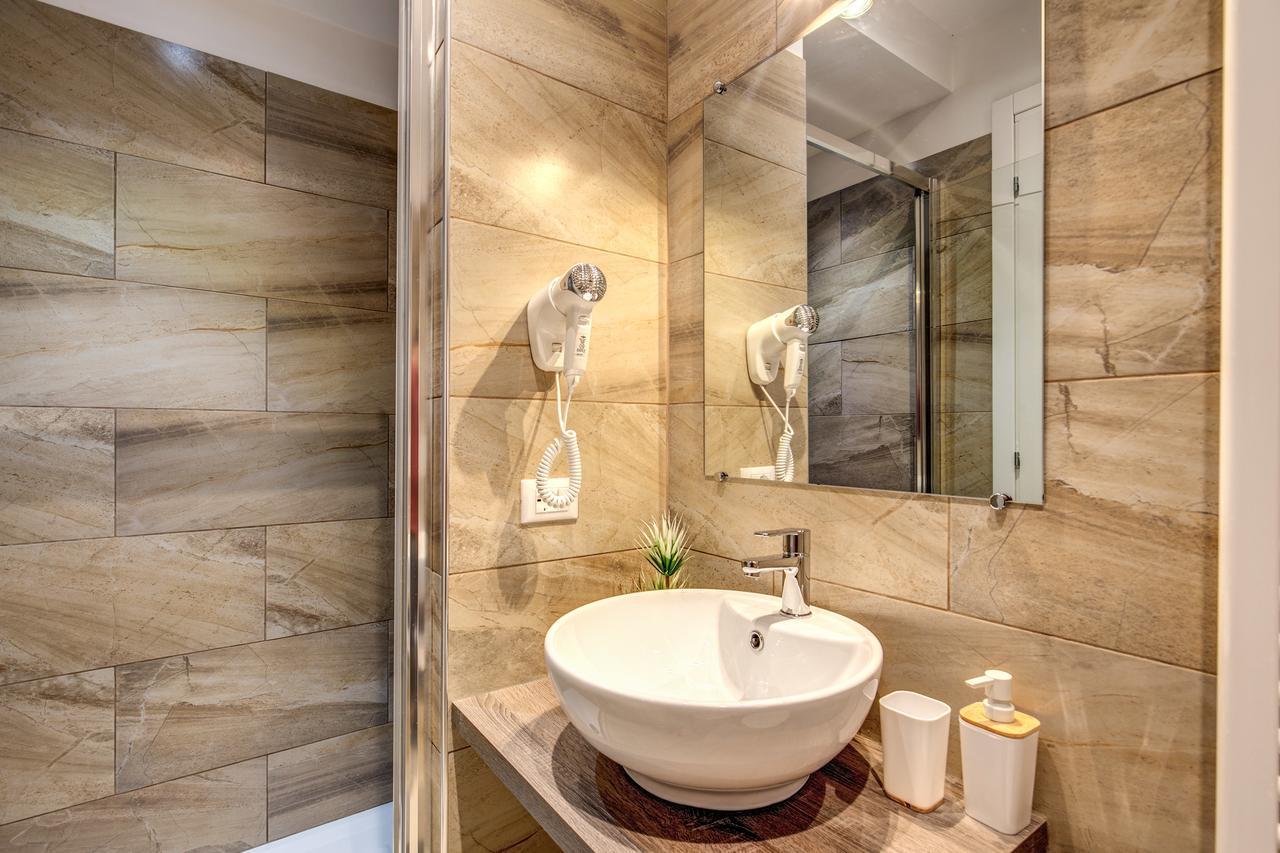 Chester Suites โรม ภายนอก รูปภาพ
