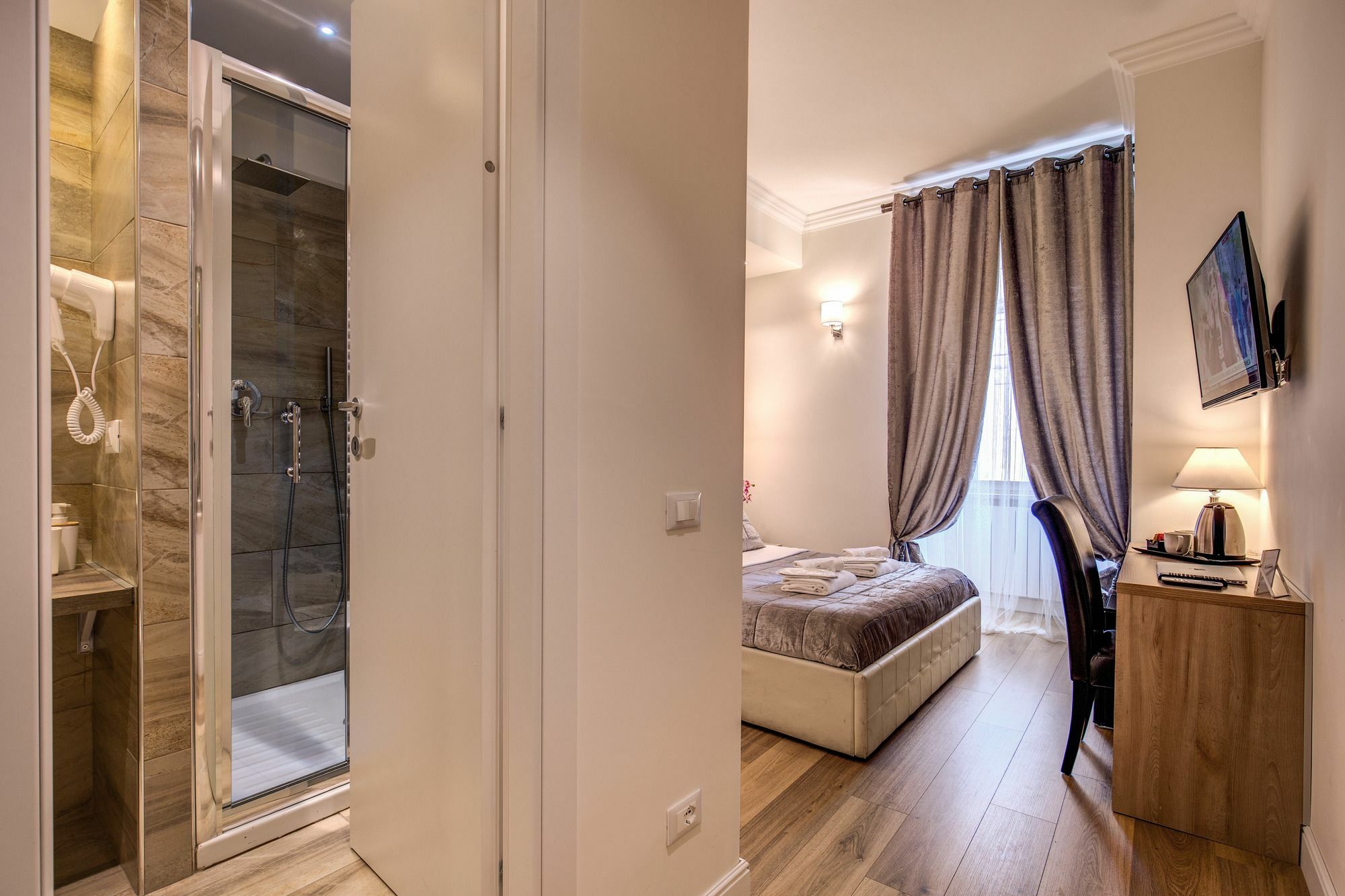 Chester Suites โรม ภายนอก รูปภาพ